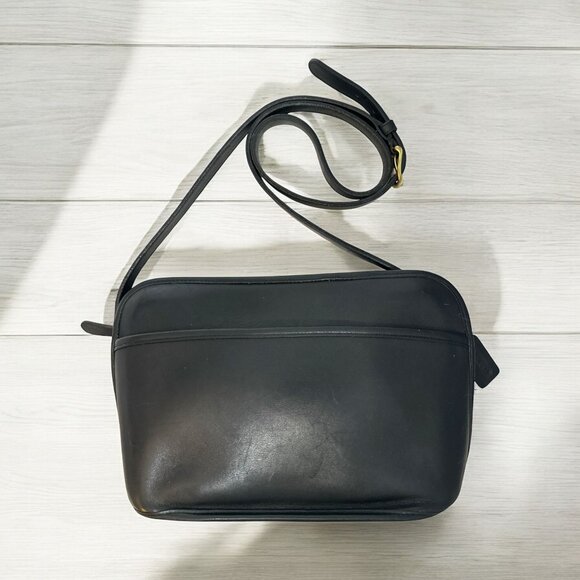 VTG Coach Oliver Bag 9902 Black Leather Brass Crossbody 90s USA Adjustable + Tag - Picture 1 of 10